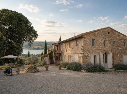 Terracqua Boutique Retreat I Essence of Tuscany