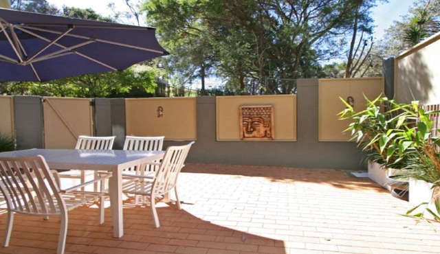 TERRIGAL TRANQUILITY Pool in complex, in the heart of Terrigal