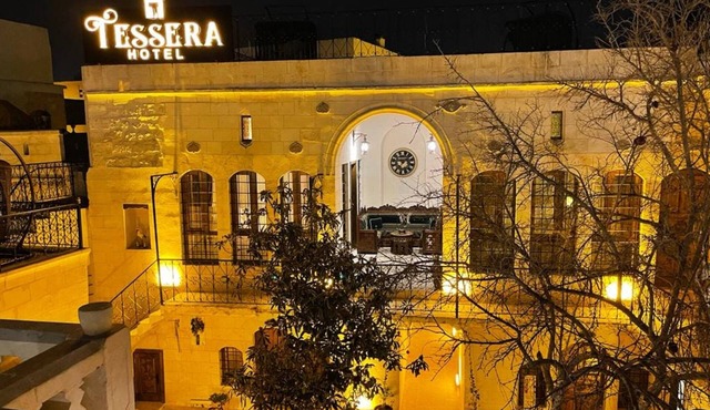 Tessera Hotel