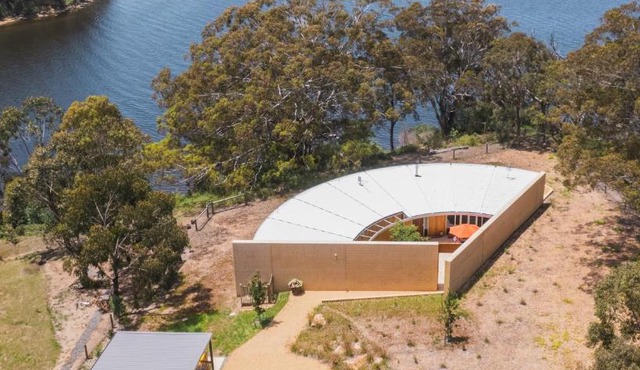 Teulu House - Luxury Retreat in Nungurner