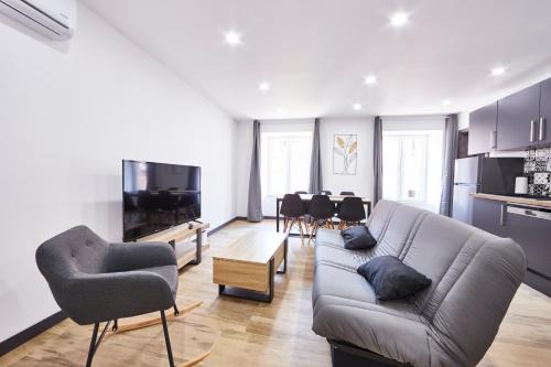 TH 201 Charmant 3 pièces spacieux 1 à 5 personnes tout équipé