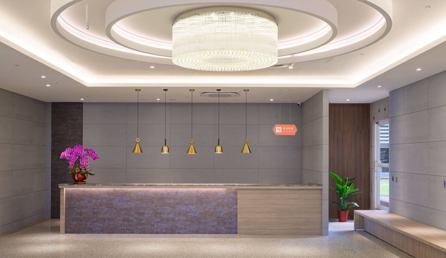 TH Hotel