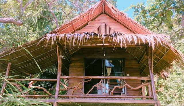Tha Khao Bay View Bungalow