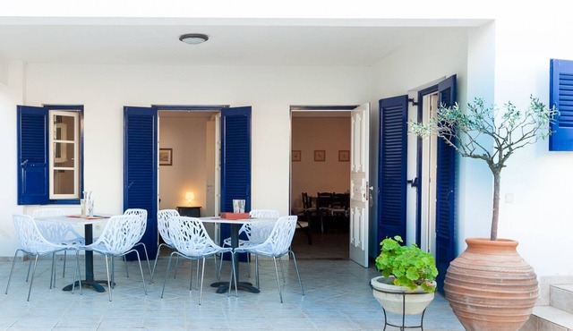 Thanos Luxurious Apt in Spetses Center, 2BR, 2BA