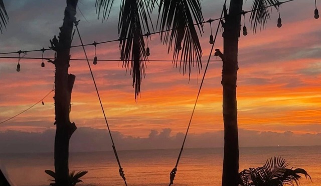 Tharadol Beach Resort