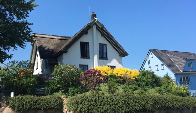 thatched house, direct sea view, idyllic location in vacation region Usedom
