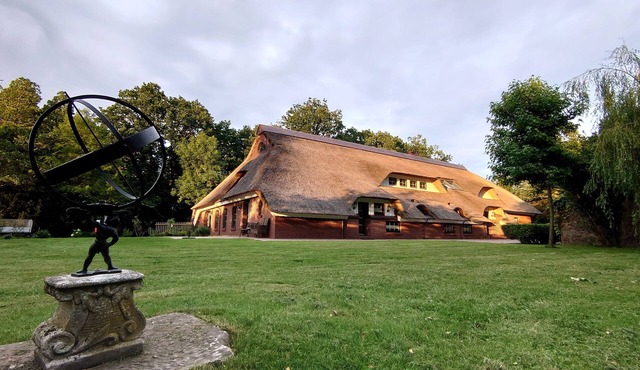 Thatched roof vacation apartment De Tuun - Landhaus Lübbertsfehn Ostfriesland North Sea