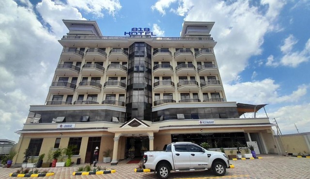 the 818 Hotel