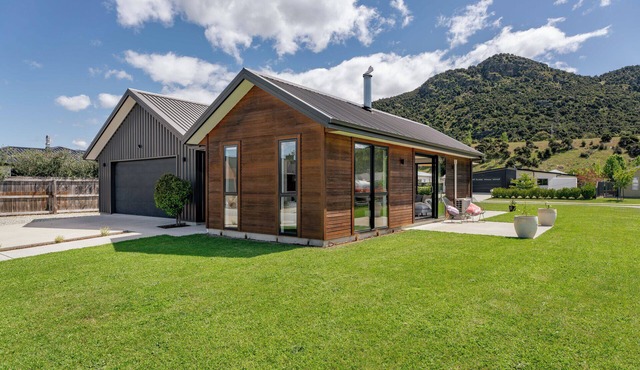 The Alpine Patch - Wanaka Holiday Home