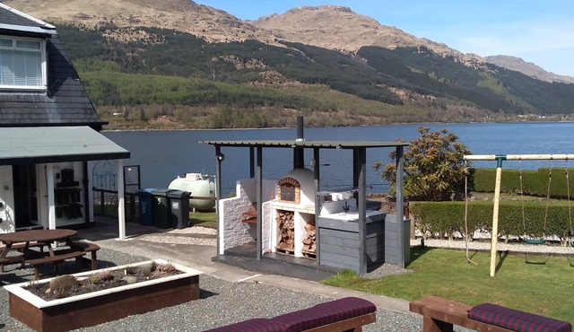 The Anchorage Arrochar. Newly Renovated with Amazing Views Free Kayaking BBQ Hut
