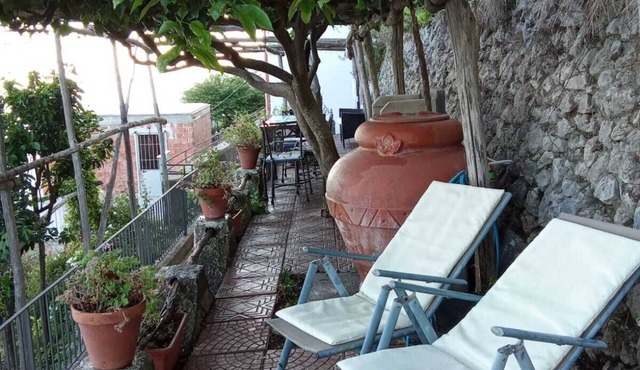 the ancient path holiday home in a quiet and panoramic area