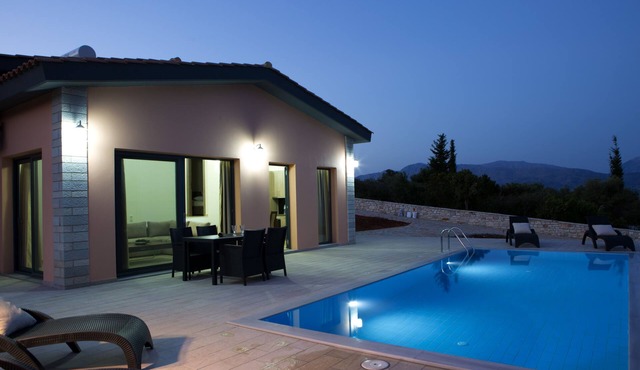 The Architecture Is A Perfect Example Of The Beauty In A Typical Ionian Style