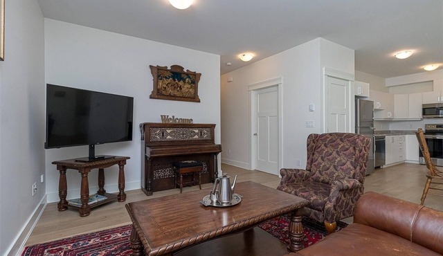 The Art of Living | Modern 2BR Suite in Langford