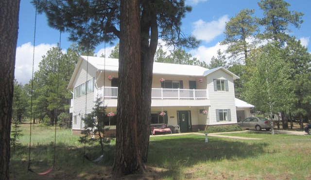 THE ASPEN - Beautiful Cabin for Rent in Forest Lakes, Arizona