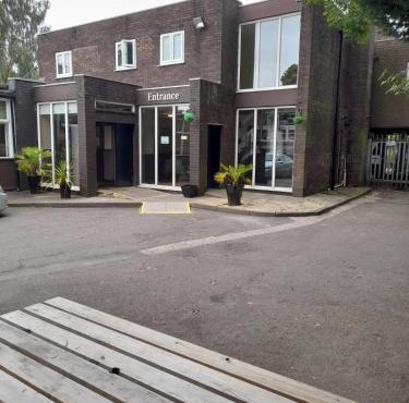 The Avenue Club and Lodge