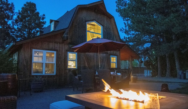 The Barn on Braden, Classic Splendor on the South Side