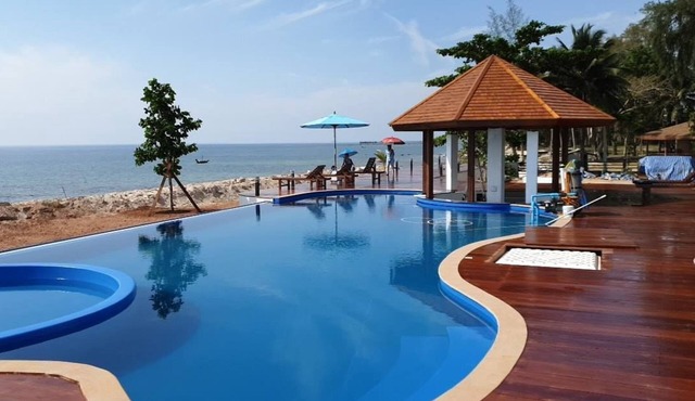 The Beach Resort & Residence