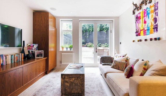 The Bohemian Rhapsody, Garden Apartment Hampstead - by Out of Office Lifestyle