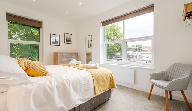The Botanical Flat 1