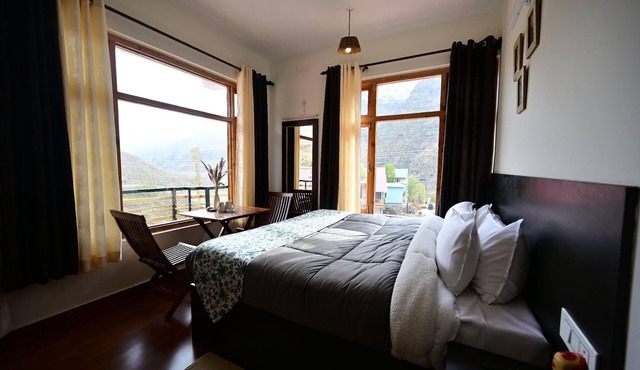 The Bulevar - Alpine