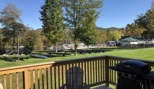 The Cabana, a Studio apt. w/private deck on Lake Dunmore w/beach. Generator.