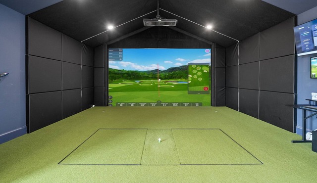 The Caddyshack PCB/4BR w/Private pool, Putting Green, Theater + Full Golf Sim
