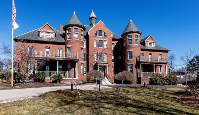 The Centennial Hotel