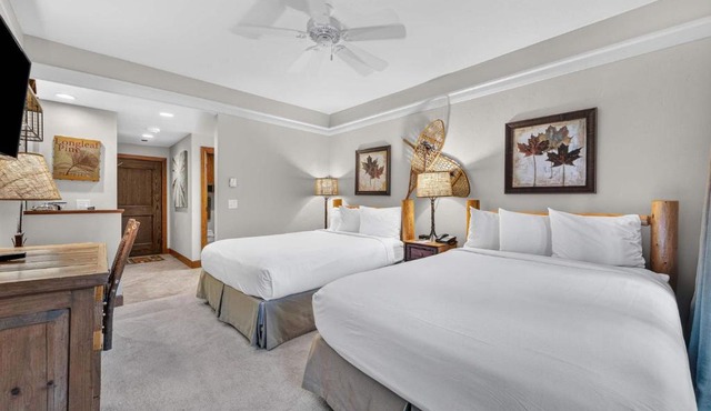 The Charter at Beaver Creek E115