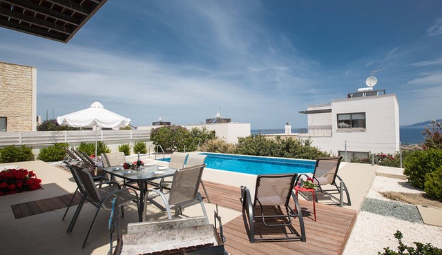 The Complete Guide to Renting Your Exclusive Holiday Villa with Private Pool and Close to the Beach