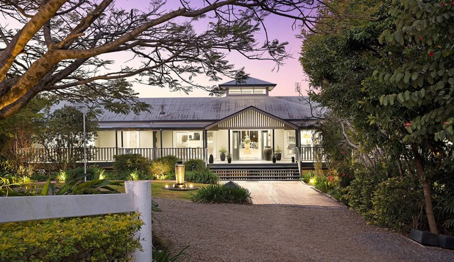 The Country House at Hunchy Montville