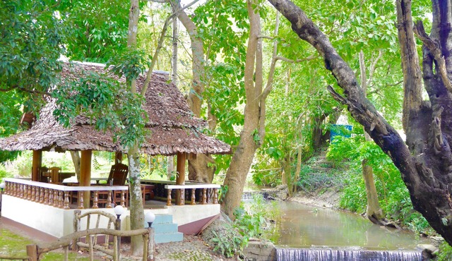 The Creek Garden Huainamrin Resort