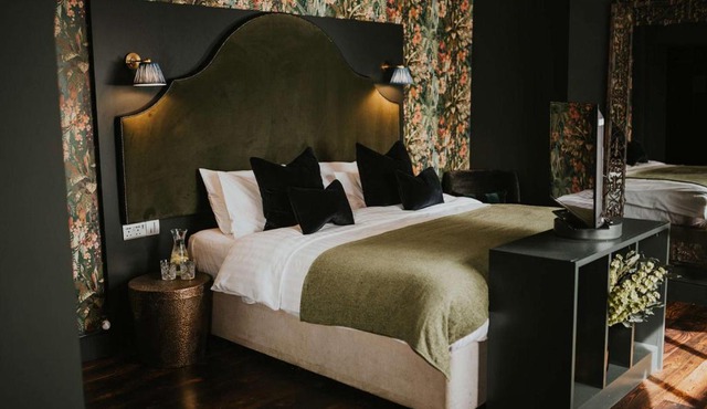 The Croft Hotel