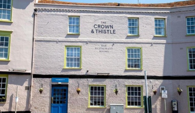 The Crown & Thistle, Abingdon, Oxfordshire - Acorn Pubs