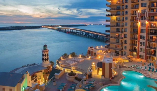 The Destin Jewel