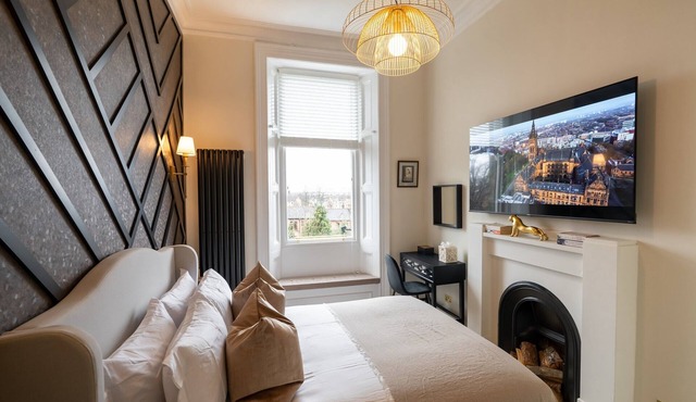 The Devonshire Suite - Your 5 Star West End Stay!