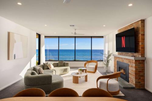 The Dunes - Step Onto Sand, Proximity to CBD & Peninsula