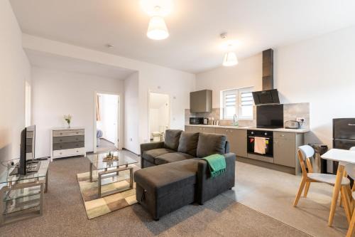 The Eldern - Spacious, Netflix, free Parking, close to A1