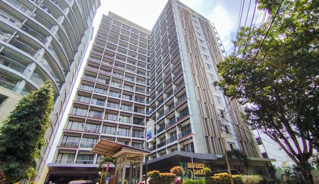 The Elite Enclave Studio At Beverly Dago Apartment