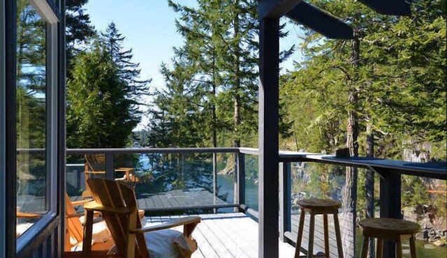 The Enchanted Woods Waterfront Cottage at Secret Cove