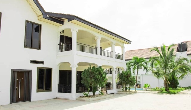 The Escape Ghana - Garden Villa