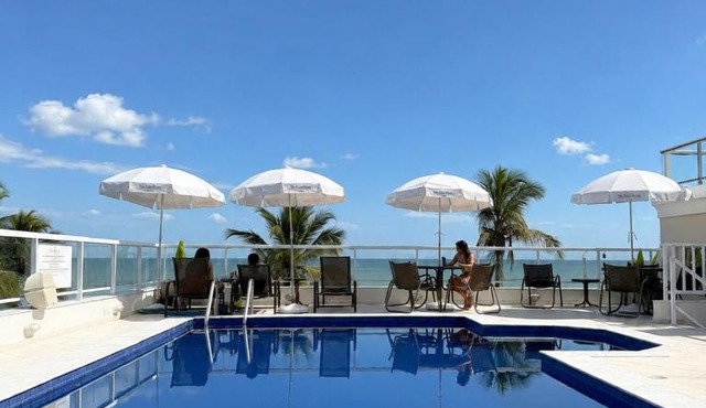 The Falls Hotel - Frente mar
