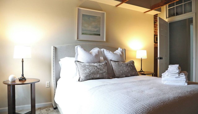 The Farmhouse Retreat: Brand New Listing