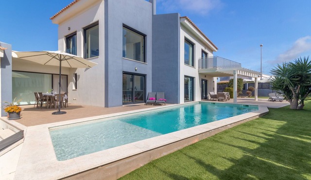 The First Breeze, Villa 5StarsHome Mallorca
