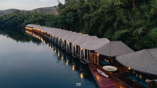 The For Rest Resort