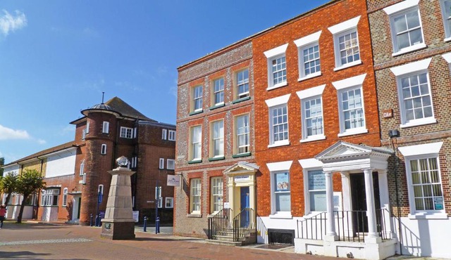 The Georgian Apartment