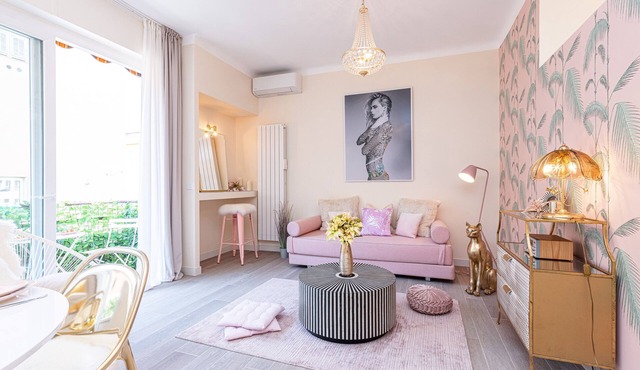 THE GLAM apartment