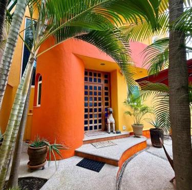 The Grand Bayview 5-Level Luxury Villa