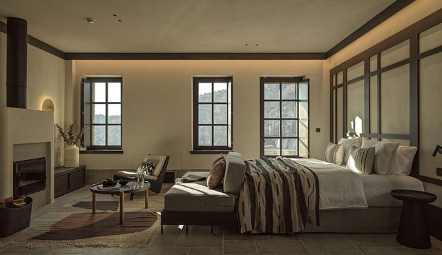 The Grand View Suite with large Veranda by Oreno