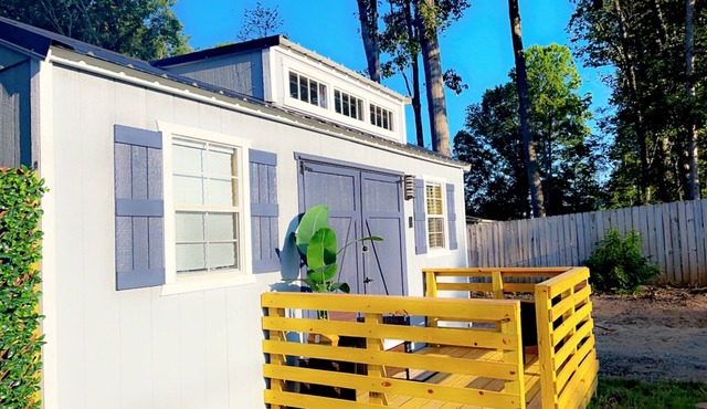 The Guesthouse Getaway just 7 minutes to Hwy 77