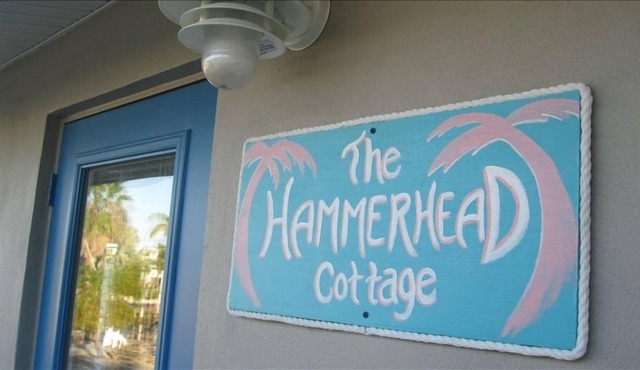 The Hammerhead Cottage- Newly Remodeled- Beautiful!